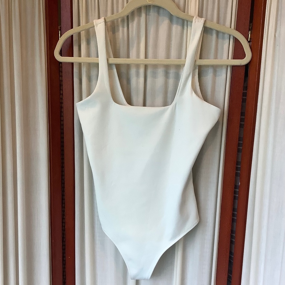 Good American White Thong Bodysuit Square Neck Size Small (1)
